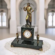 Часы с фигурой шахтера и подставками — фотография 1