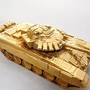 Миниатюра танка Т-72М1М из бронзы с позолотой — фотография 5