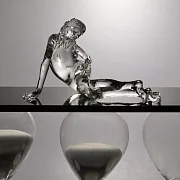 Скульптура «Три возраста женщины» из стекла — фотография 4