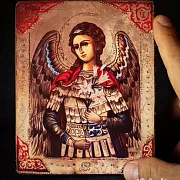 В подарок: Икона деревянная "Ангел Хранитель" 15*12 см — фотография 1